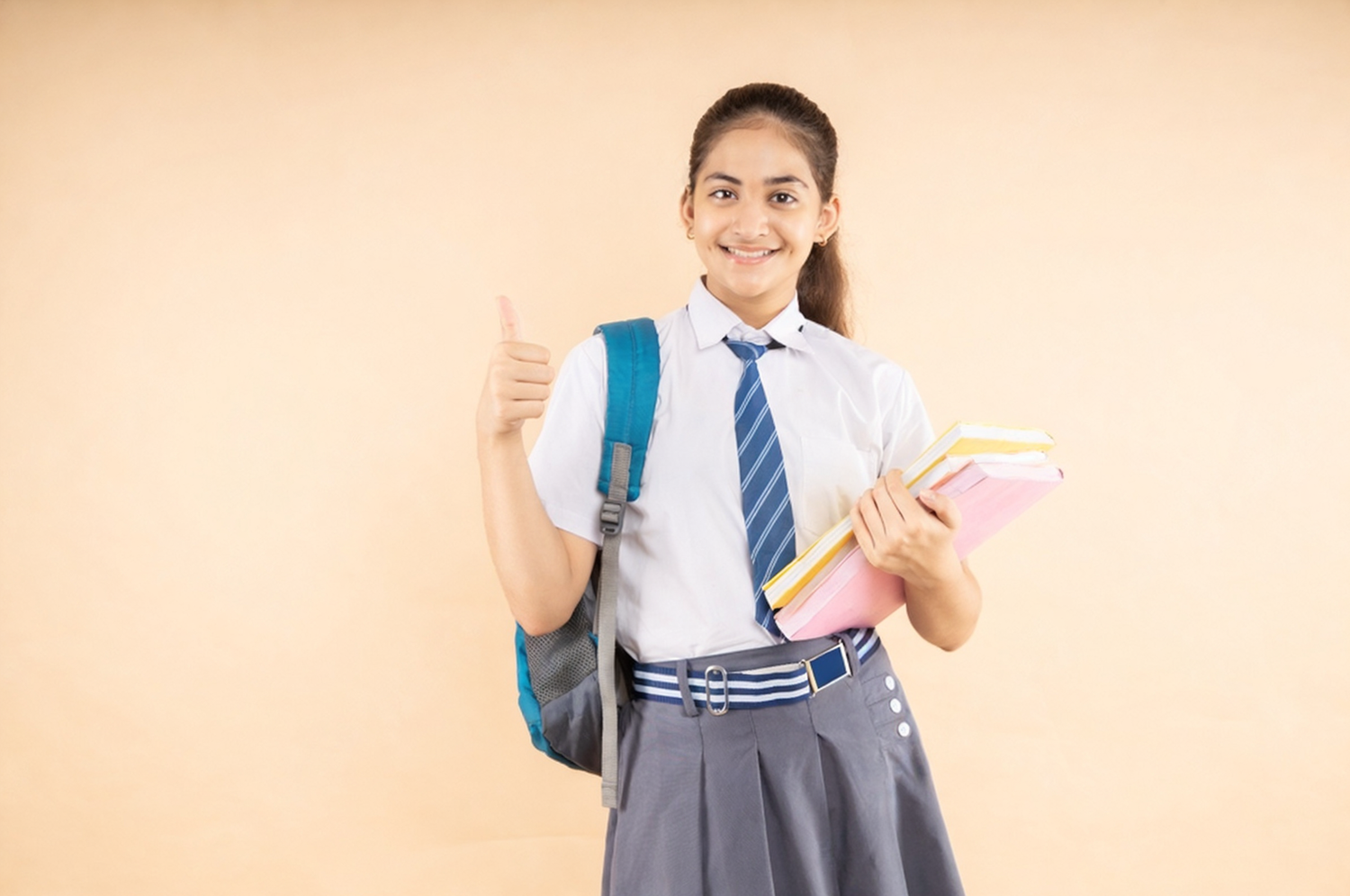 SCHOOLWEAR